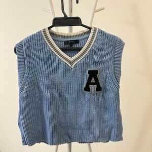 Francesca’s GoFashion Cropped Vest